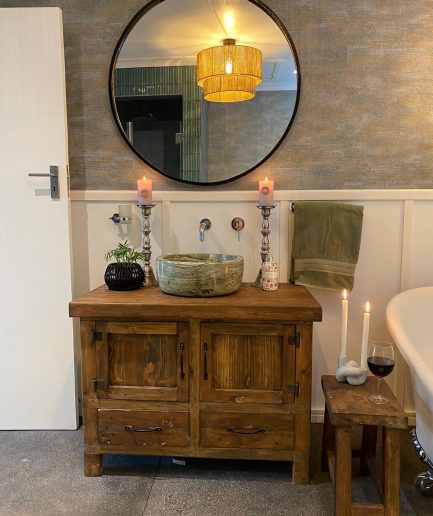 Handwash Basin - semi pressious stone.